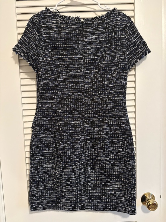 Banana Republic Dresses & Skirts - Banana Republic Navy and White Tweed Short-Sleeve Sheath Dress
